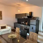 Apartamento T3 Avec Spa, Hyper Centre, Port *