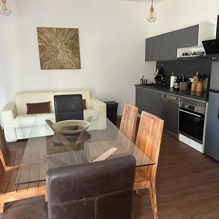 U Piscadore - Casa- Magnifique T3 Avec Spa, Hyper Centre- Port Vecchio Apartamento