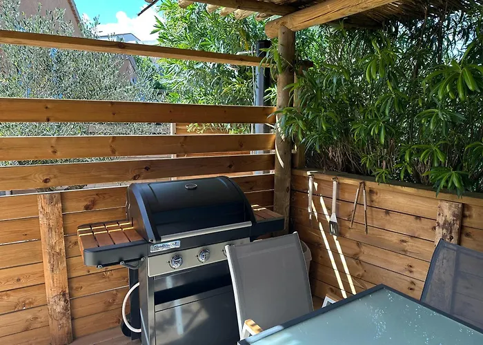 T3 Avec Spa, Hyper Centre, Port