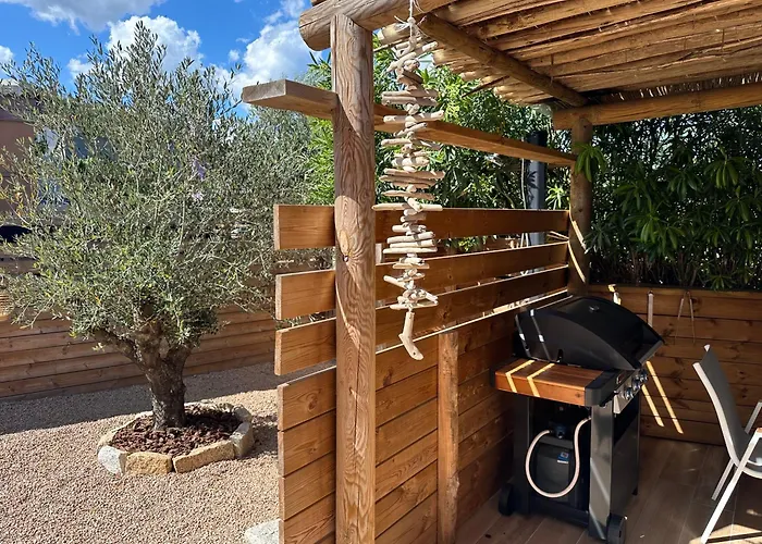 T3 Avec Spa, Hyper Centre, Port * 维琪奥港